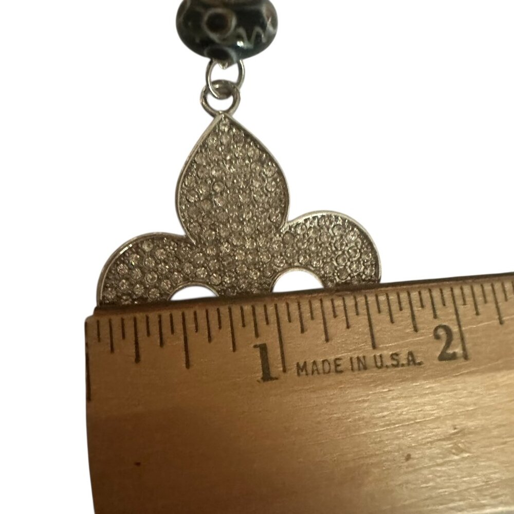 Silver Tone Fleur De Lis Rhinestone Pendant Necklace Black Bead Accents - Picture 3 of 5